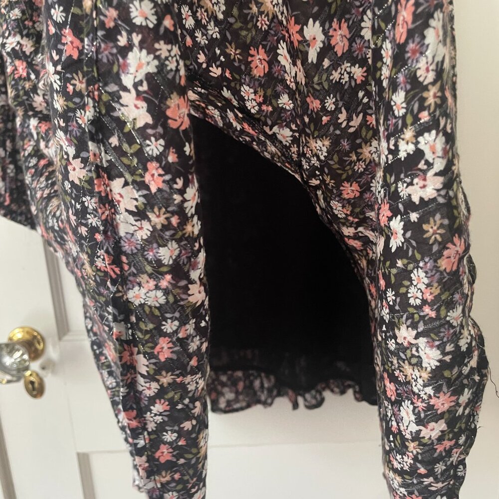 Lucky Brand Printed Flouncey Mini Dress 3/4 Sleeved Black Floral NWT Size XS & L - Picture 6 of 7